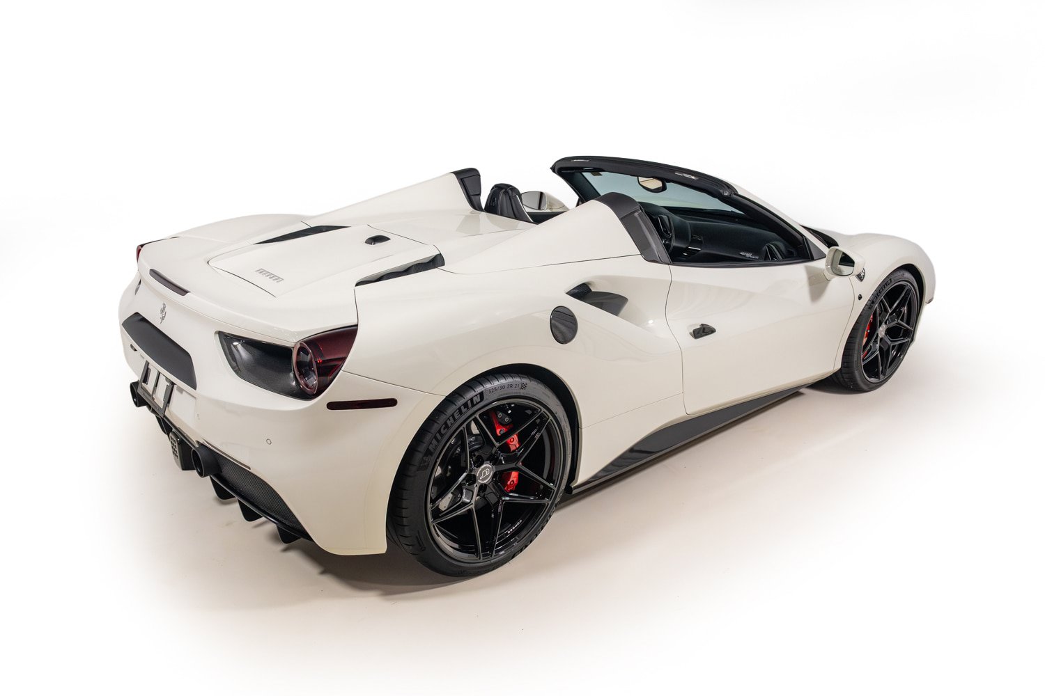 Certified 2017 Ferrari 488 Spider RWD image 7