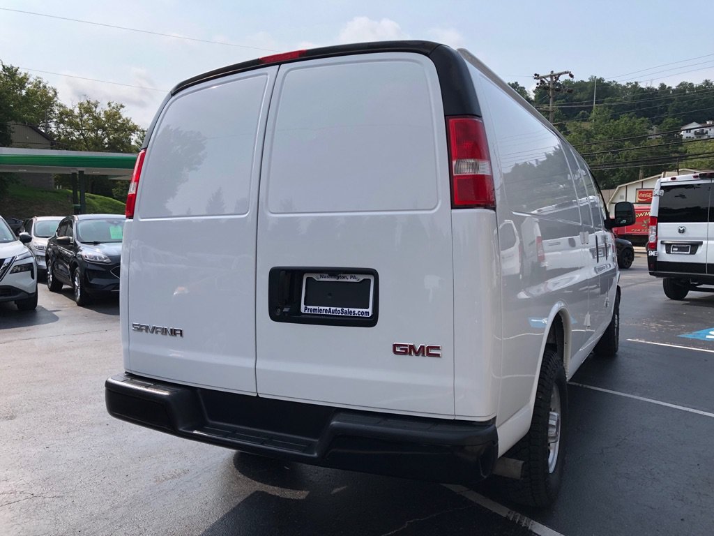Used 2023 GMC Savana 2500 Extended w/ Driver Convenience Package RWD image 5