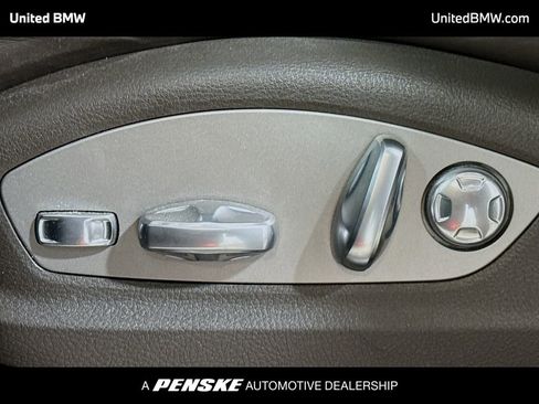 Used 2017 Porsche Macan S image 4