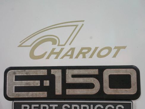Used 2002 Ford E-150 and Econoline 150 RWD image 25