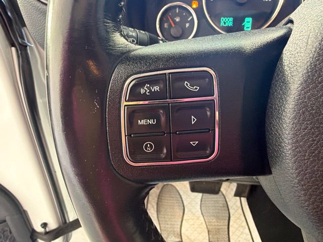 Used 2018 Jeep Wrangler Unlimited Sport w/ Connectivity Group AWD/4WD image 29