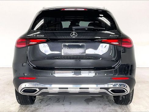 New 2026 Mercedes-Benz GLC 300 4MATIC image 4