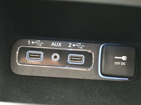 Used 2020 Jeep Grand Cherokee Altitude image 31