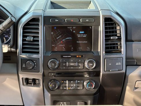 Used 2018 Ford F250 XLT w/ XLT Value Package image 29