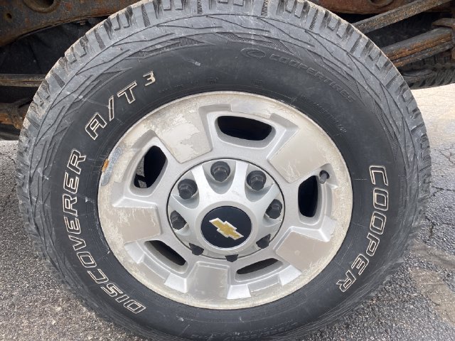 Used 2014 Chevrolet Silverado 2500 LT AWD/4WD image 17