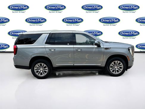 Used 2025 GMC Yukon Denali AWD/4WD image 8
