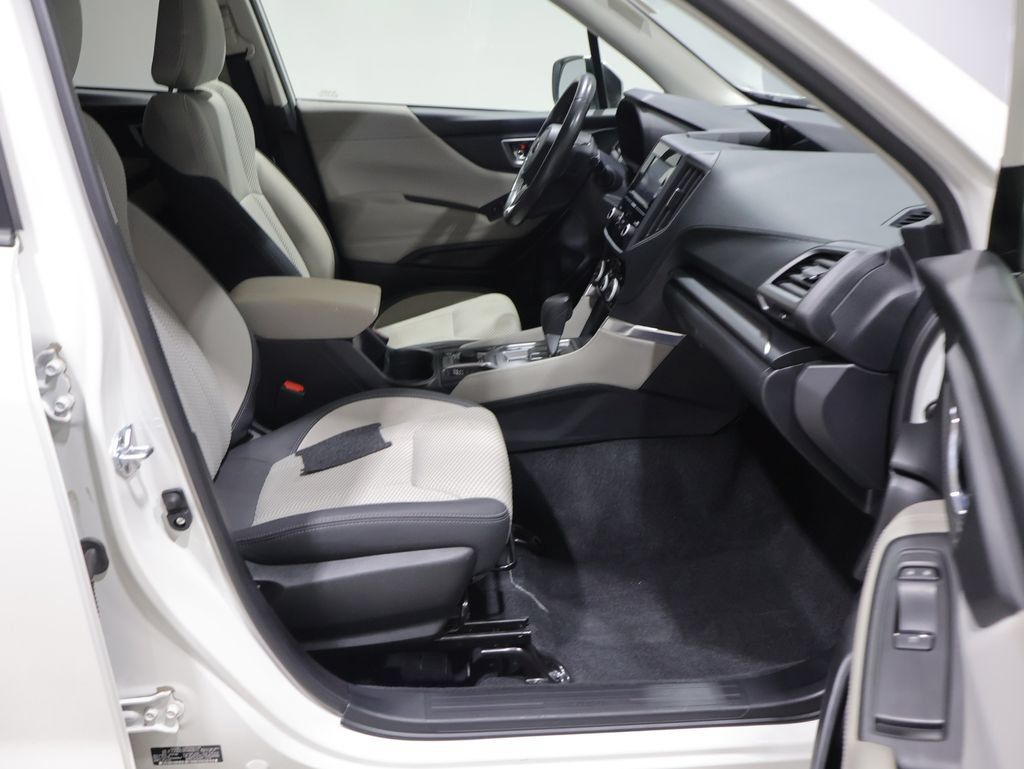 Used 2024 Subaru Forester Premium AWD/4WD image 22