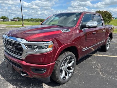 Used 2022 RAM 1500 Limited w/ Body-Colour Bumper Group AWD/4WD image 1
