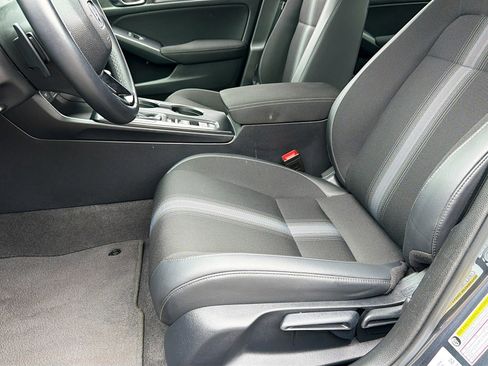 Used 2024 Honda Civic Sport image 20