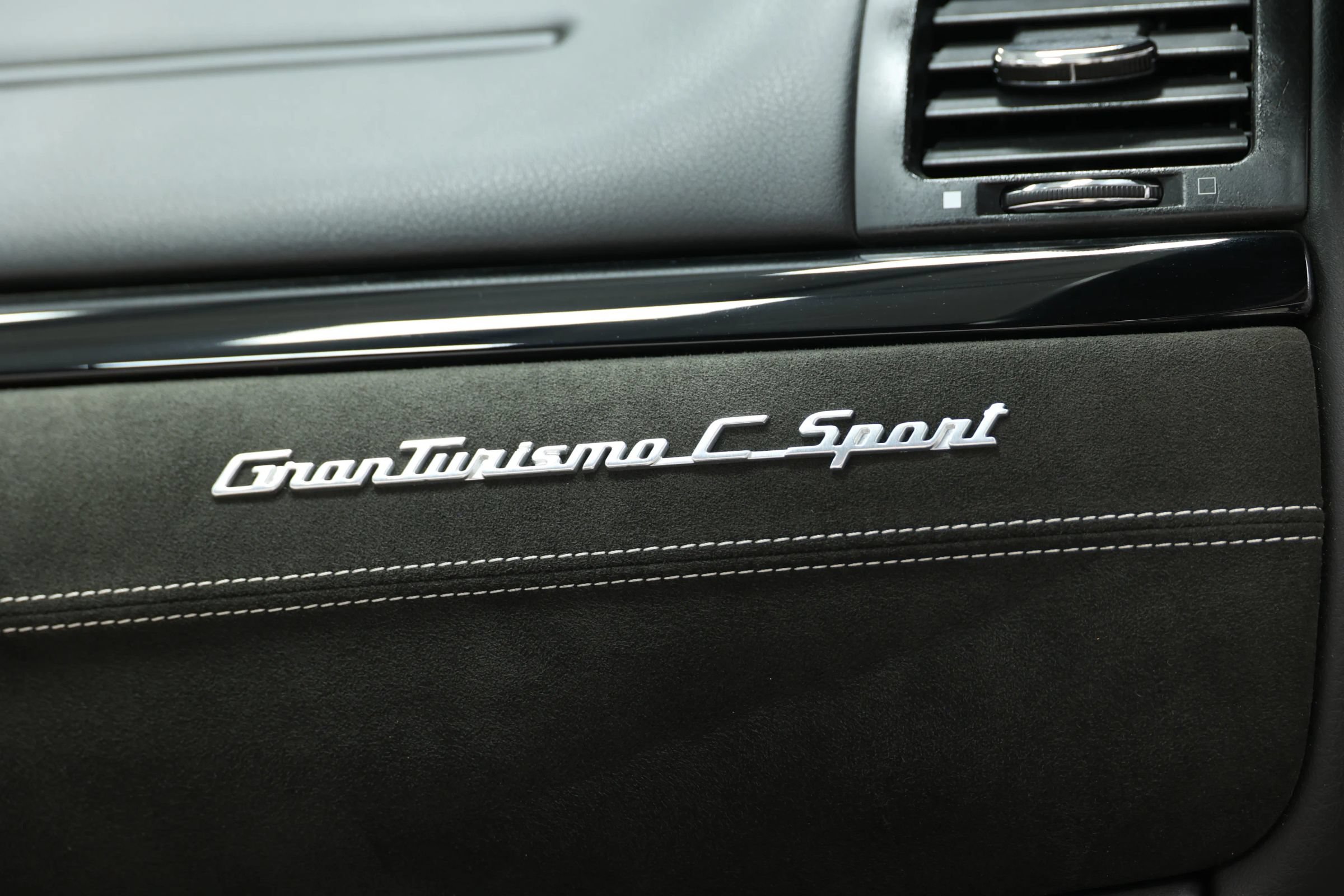 Used 2018 Maserati GranTurismo Sport RWD image 90
