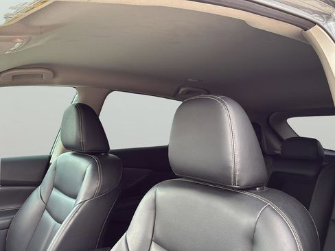 Used 2022 Nissan Murano SV image 15