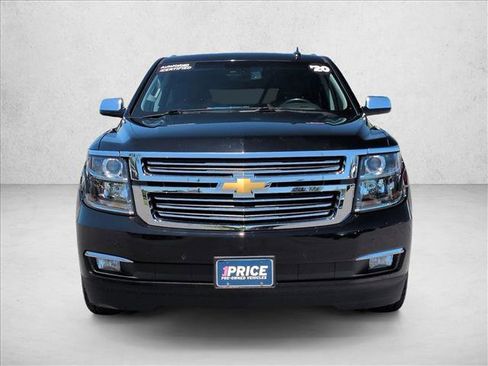 Used 2020 Chevrolet Suburban Premier AWD/4WD image 2