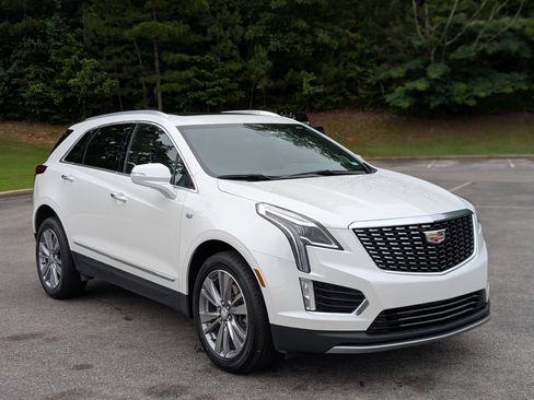 Used 2024 Cadillac XT5 Premium Luxury FWD image 11