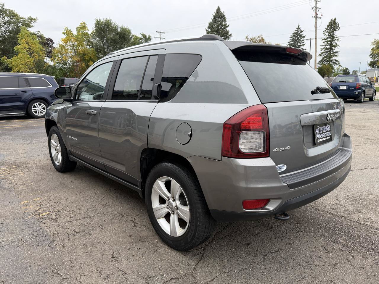 Used 2014 Jeep Compass Latitude w/ All Weather Capability Group AWD/4WD image 5
