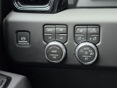 New 2026 GMC Sierra 1500 AT4 w/ AT4 Premium Package image 17