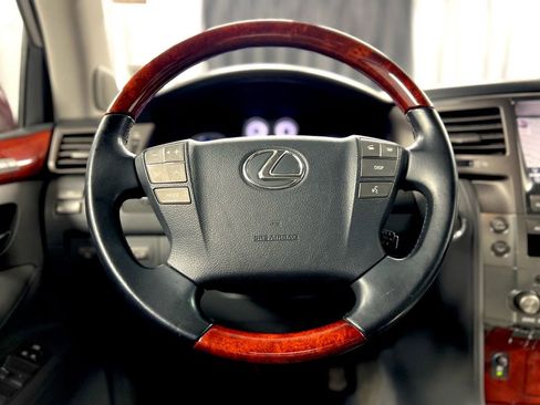 Used 2008 Lexus LX 570 4WD image 31