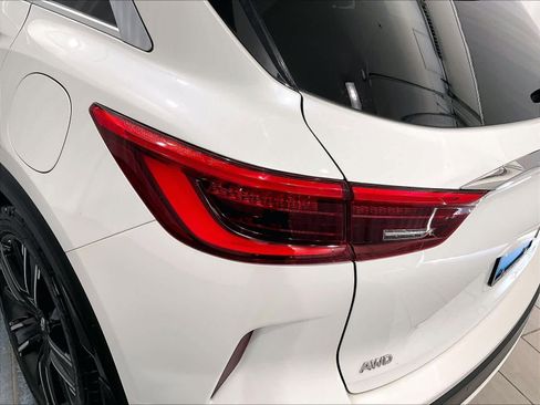 Used 2021 INFINITI QX50 Luxe w/ Appearance Package image 34