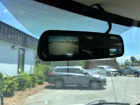 Used 2019 GMC Savana 2500 w/ Driver Convenience Package image 20