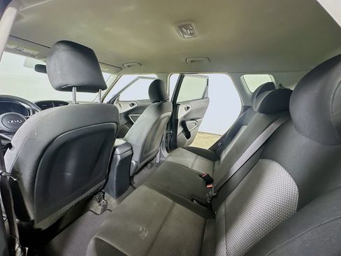 Used 2021 Kia Soul LX FWD image 13