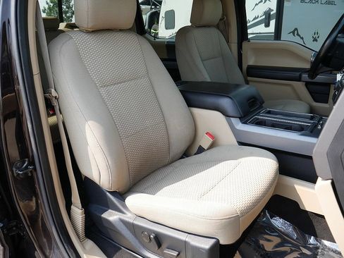 Used 2020 Ford F150 XLT w/ Equipment Group 302A Luxury AWD/4WD image 60