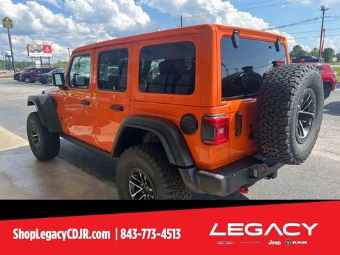 New 2025 Jeep Wrangler Unlimited Rubicon w/ XTREMEE 35" Tire Package image 9