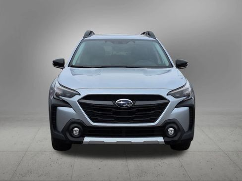Used 2023 Subaru Outback Limited image 9