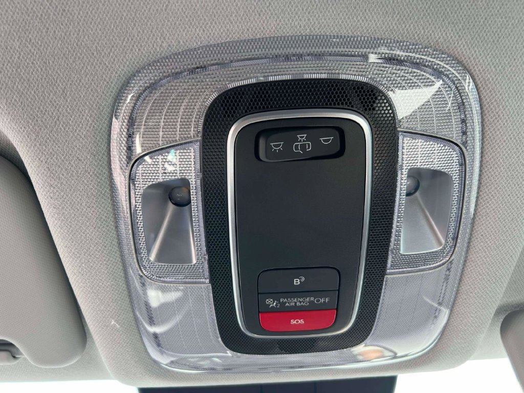 New 2027 Hyundai Kona SEL Premium AWD/4WD image 12