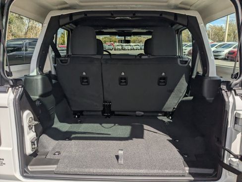 New 2026 Jeep Wrangler Unlimited Sport image 12