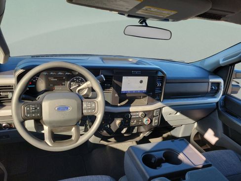 New 2025 Ford F350 XLT w/ FX4 Off-Road Package image 17
