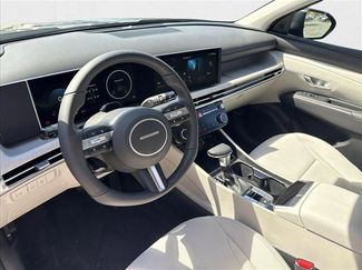 New 2025 Hyundai Tucson SEL video 3