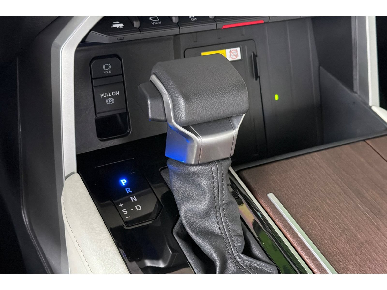 Used 2023 Toyota Tundra Capstone AWD/4WD image 22