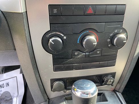 Used 2008 Jeep Grand Cherokee Laredo w/ Driver Convenience Group image 14