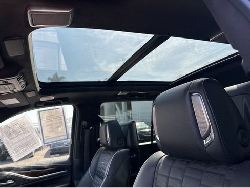 Certified 2023 Cadillac Escalade Sport Platinum AWD/4WD image 22