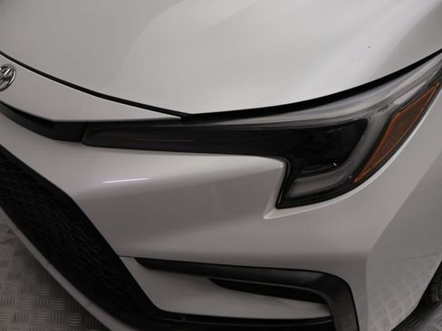 Certified 2024 Toyota Corolla SE FWD image 3