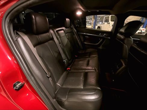 Used 2012 Lincoln MKS image 18