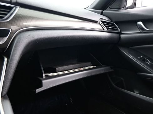 Used 2020 Honda Accord Sport image 29