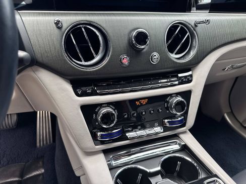 Used 2023 Rolls-Royce Ghost AWD/4WD image 41
