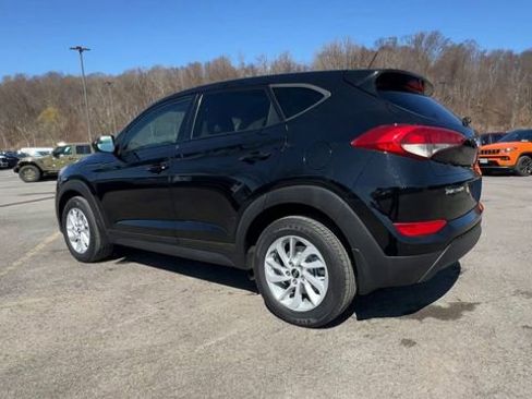 Used 2018 Hyundai Tucson SE image 6