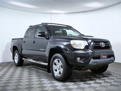 Used 2013 Toyota Tacoma 4x4 Double Cab image 1