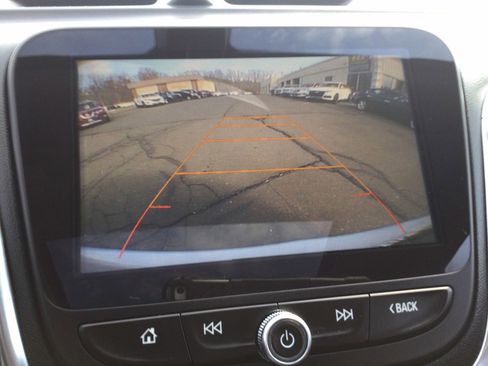 Used 2018 Chevrolet Equinox LT w/ Sun & Infotainment Package image 31