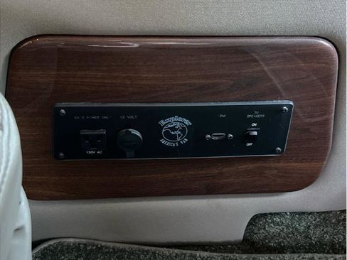 Used 2016 Ford Transit 250 148 Low Roof image 10