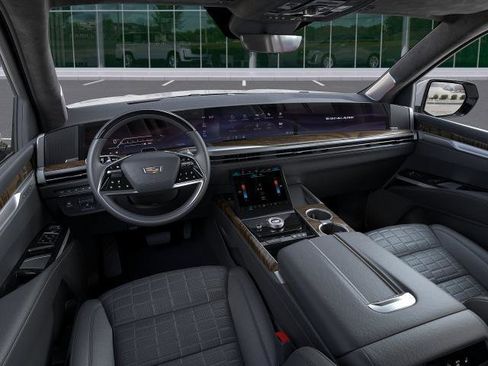 New 2026 Cadillac Escalade ESV Platinum Sport AWD/4WD image 15
