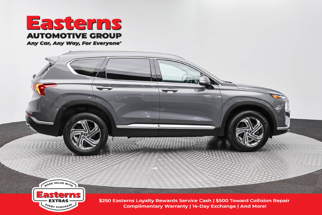 Used 2023 Hyundai Santa Fe SEL w/ Premium Package AWD/4WD image 5