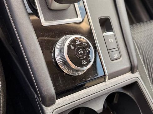 Used 2022 Mitsubishi Outlander ES AWD/4WD image 26