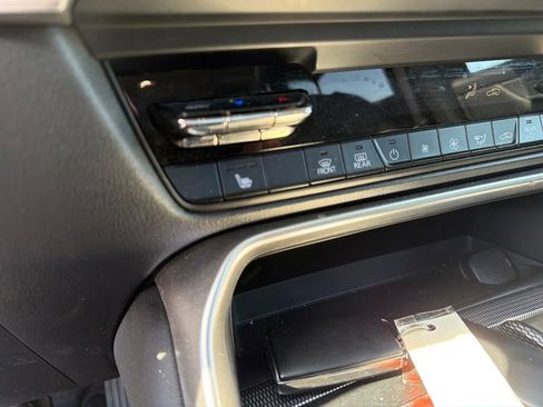Used 2024 MAZDA CX-90 3.3 Turbo w/ Premium Package AWD/4WD image 20