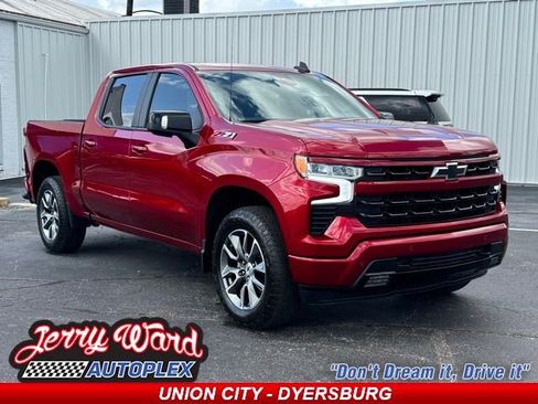 Used 2024 Chevrolet Silverado 1500 RST w/ Convenience Package II AWD/4WD image 1
