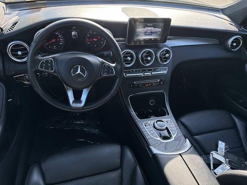 Used 2018 Mercedes-Benz GLC 300 4MATIC image 8