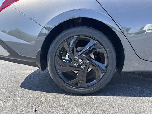 New 2026 Hyundai Elantra SEL Sport Premium FWD image 19