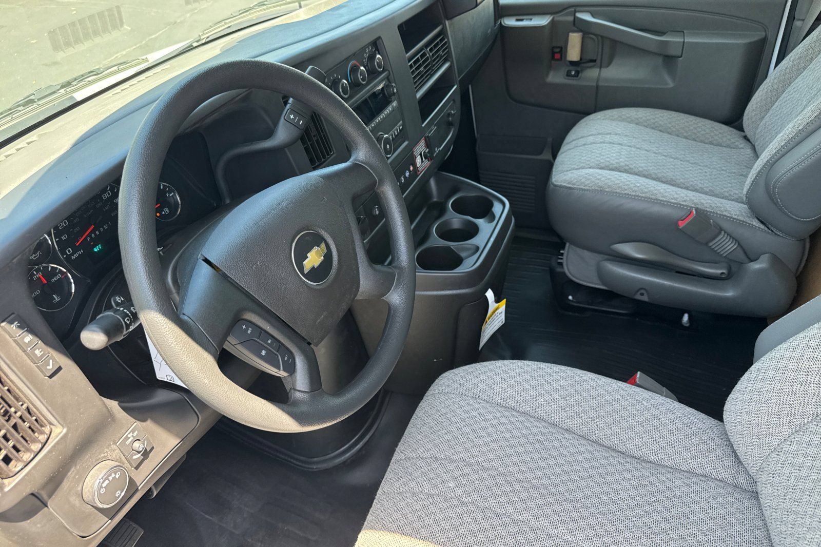 New 2025 Chevrolet Express 3500 w/ Power Convenience Package RWD image 9