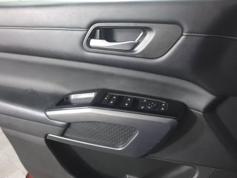 Used 2022 Nissan Pathfinder SL w/ SL Premium Package image 20